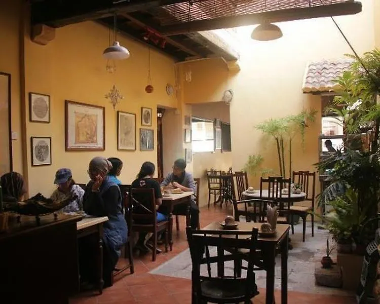 Cintra Heritage House George Town Hotel