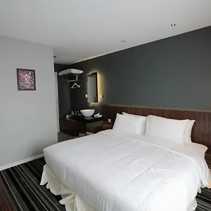 Hotel Apple Times Square George Town